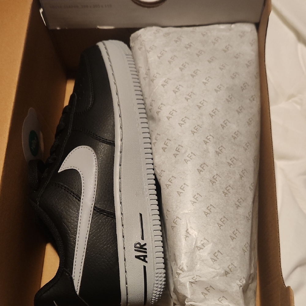 Nike Black and White Low-Top Air Force 1 Sneakers